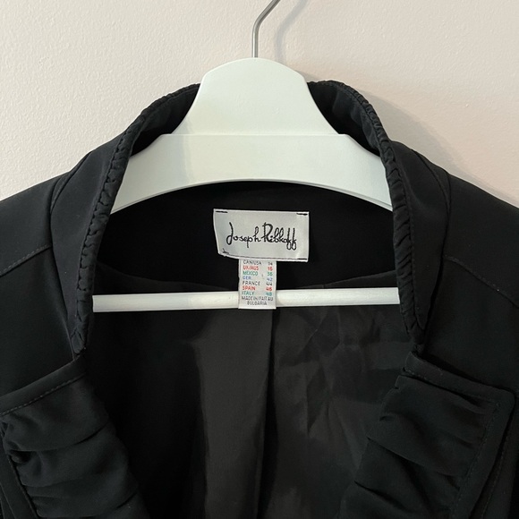 Black blazer, stretch fabric, one snap in front - Picture 3 of 3